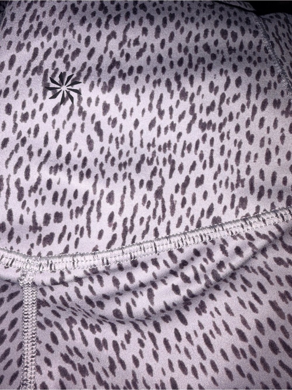 Athleta Salutation Stash Pocket II Textured 7/8 Tight Black/Sea Salt Size Medium - Picture 6 of 7